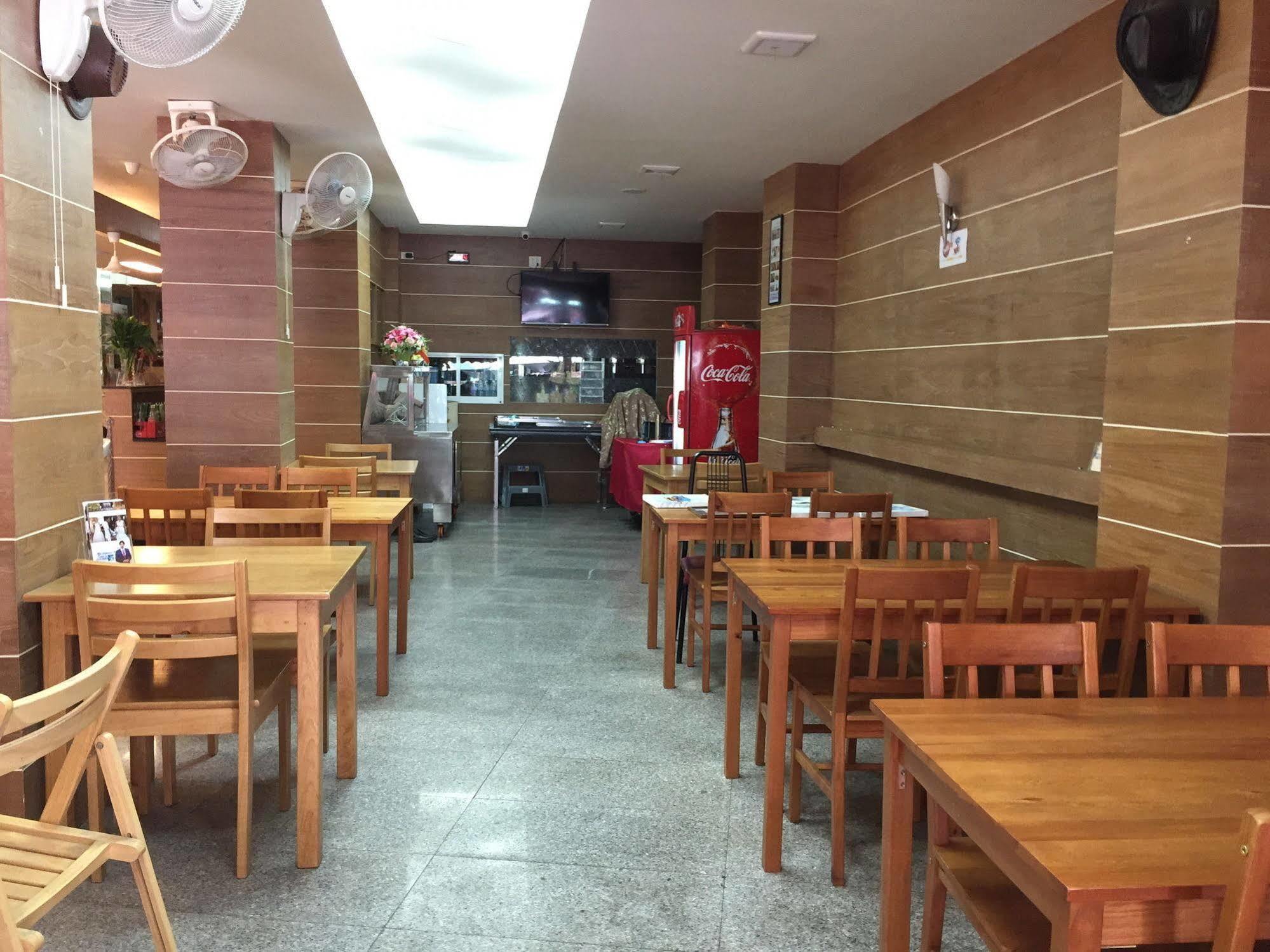 Thai Cozy House - Sha Certified Бангкок Экстерьер фото